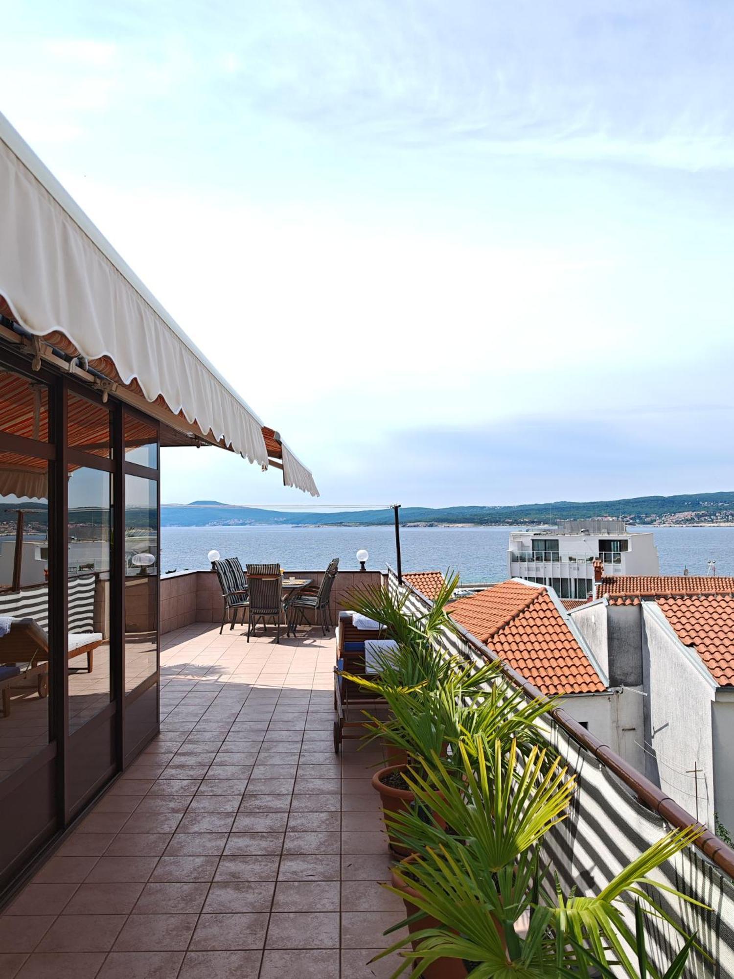Apartman Vera Crikvenica Exterior foto